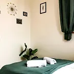 Savor Aparthotel